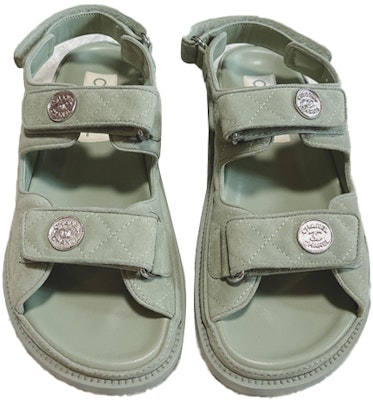 (W) 香奈儿时尚简约休闲绿凉鞋 G35927-X56384-0M648 Buy (W) 香奈儿时尚简约休闲绿凉鞋 G35927-X56384-0M648