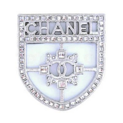 (Women) CHANEL Shield Metal Crystal Brooch Silver A85908Y02003Z3502