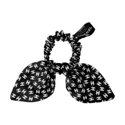 (Women) CHANEL Silk Hair Tie for Women in Black - Trendy and Fashionable Accessory AA8925B10402NM735