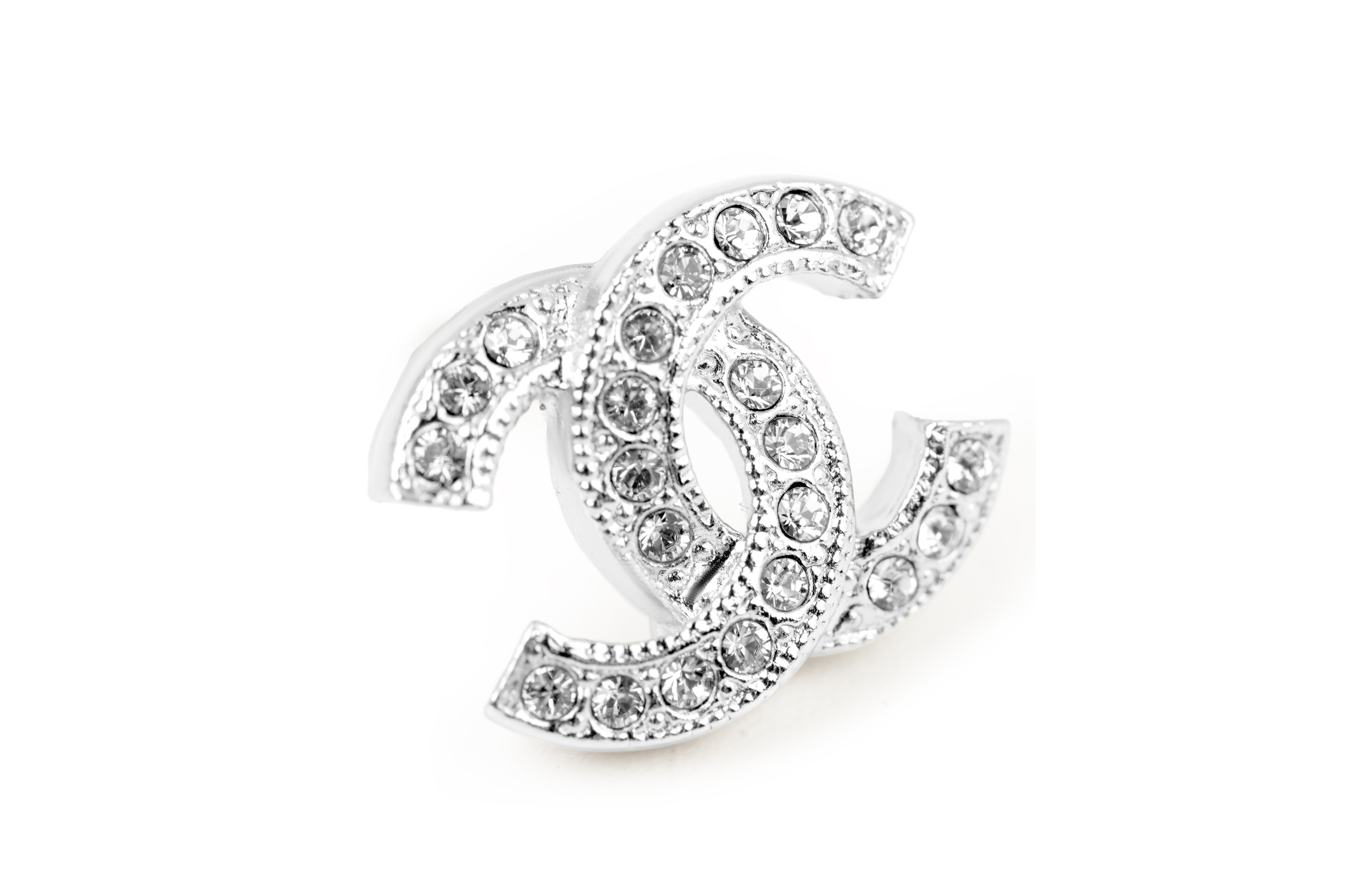 (Women) Chanel Silver Crystal-Embellished Logo Metal Earrings for Women. A88429-Y02003-Z3502 圖 3