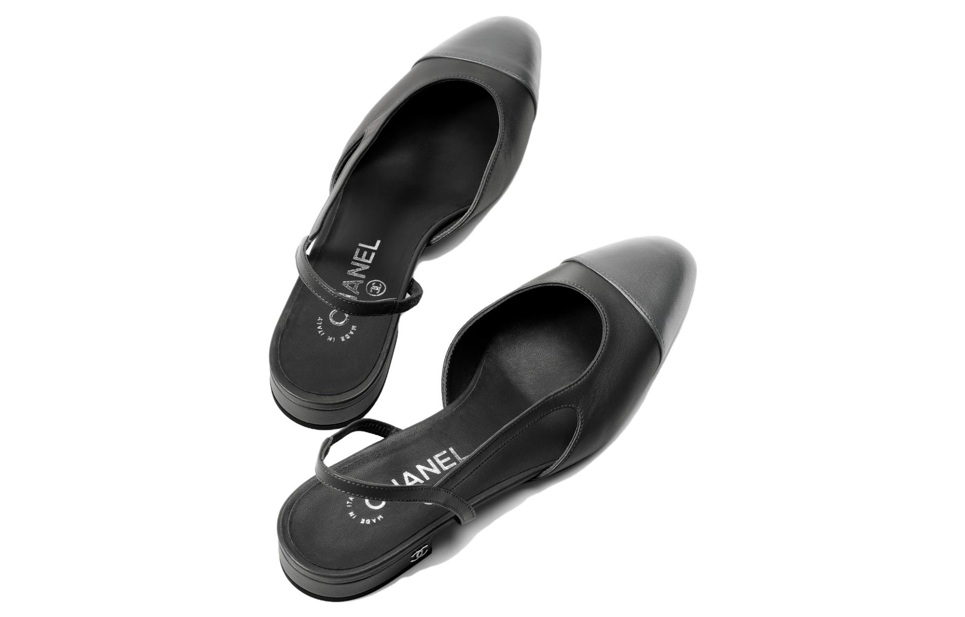 Lookbook (W) Chanel Slip-On Rundzeh ''Mode Lässig'' G31319-X01000-NR093