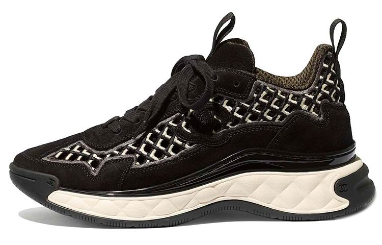 Buy (W) Chanel Sneaker 'Bordir Hitam' G37126-Y55130-94305