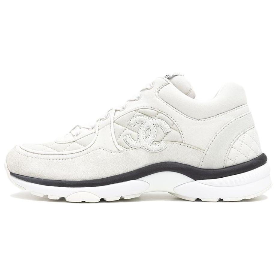 (W) Chanel Sneaker Low 'Light Grey Leather Fabric Logo'