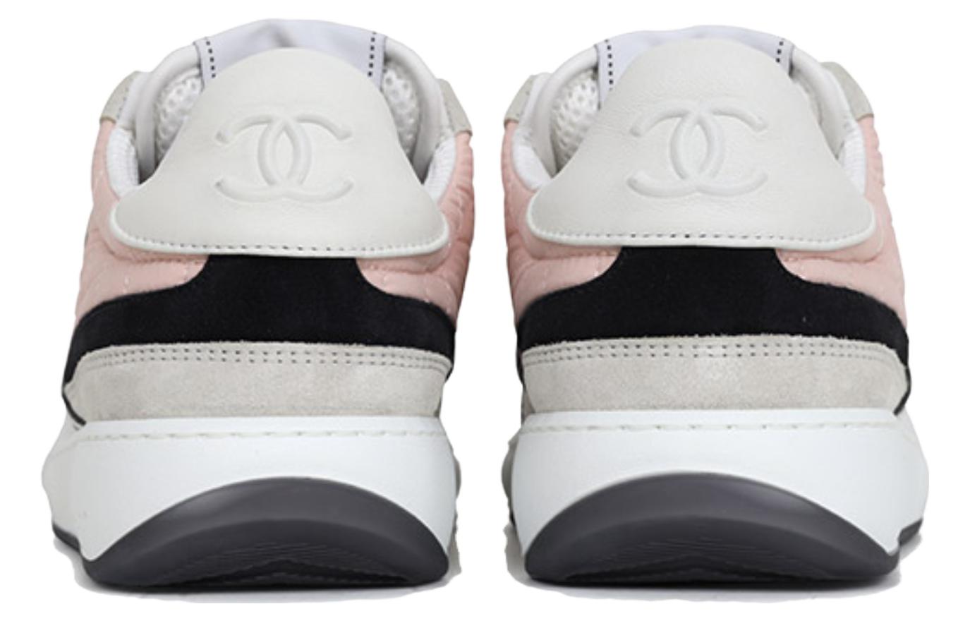 Shop CHANEL香奈兒 牛皮 系帶低幫圓頭簡約百搭 時尚板鞋 女款 粉白色