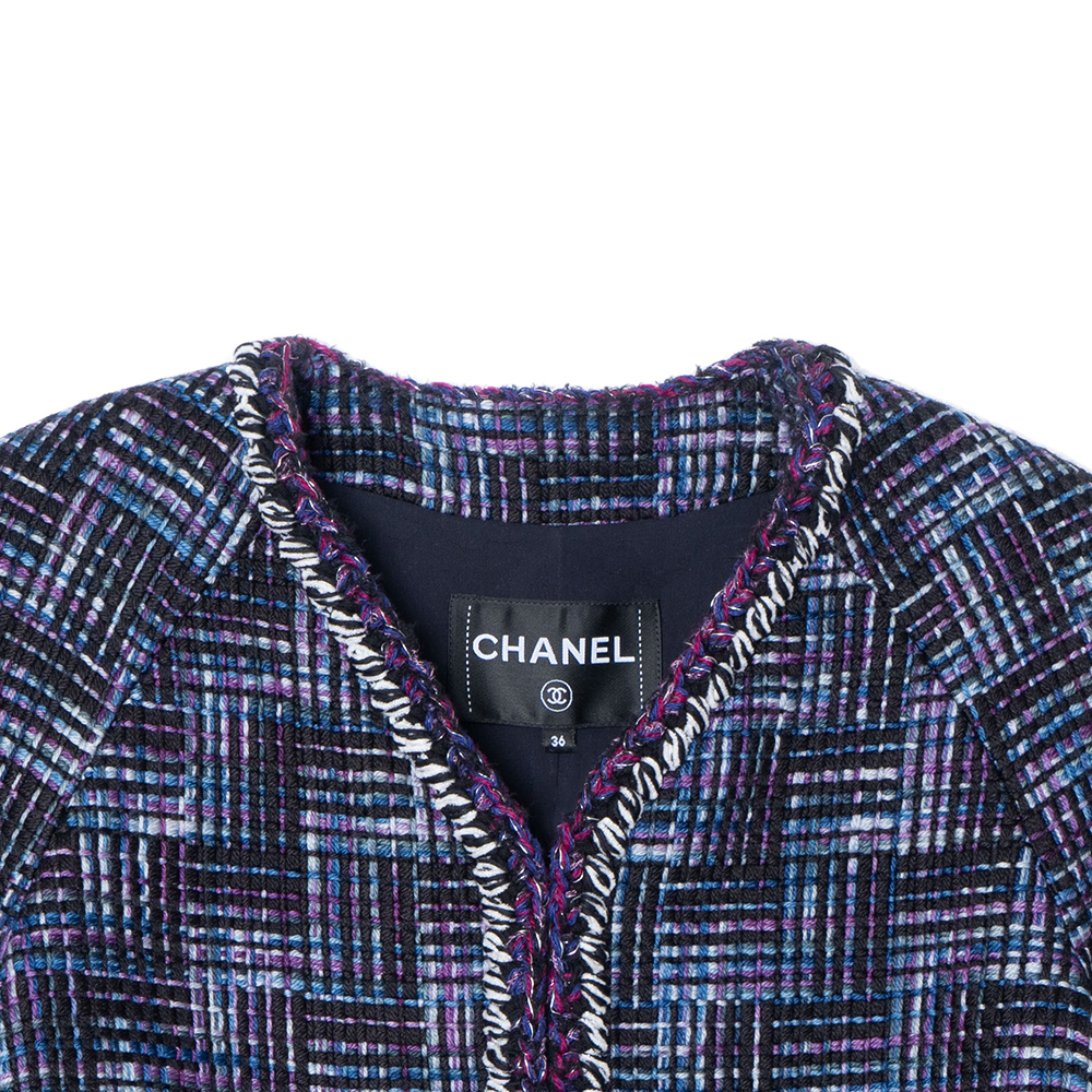 (Women) CHANEL Spring Summer 2024  Navy Blue Tweed V-Neck Long Sleeve Jacket. P75467-V67167-NQ363 圖 5