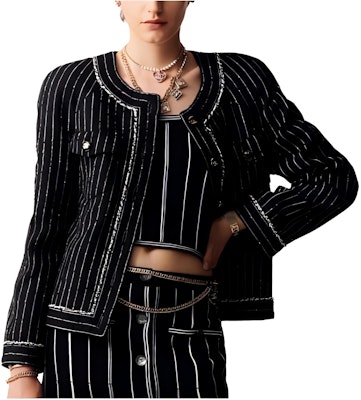 (Women) CHANEL Spring/Summer 23 Black Striped Print Crop Tank Top. P74629-K10711-NM955 Buy (Women) CHANEL Spring/Summer 23 Black Striped Print Crop Tank Top. P74629-K10711-NM955