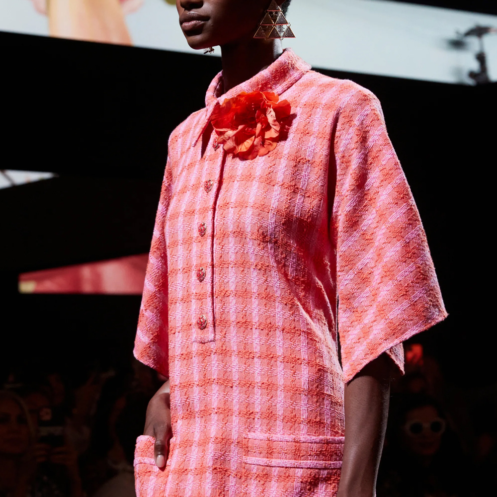 Lookbook (W) 香奈儿春夏24粉色格纹女士长袖连衣裙长款. P77275-V69111-NX151