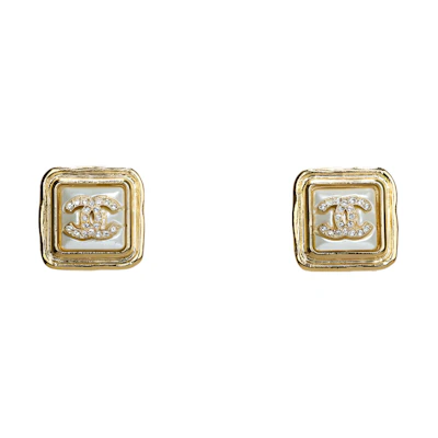 (Women) CHANEL Square Classic Logo Double C Crystal Earrings Gold Women Accessories AB8883-B08652-NJ271