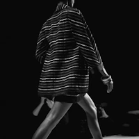 Purchase (W) CHANEL SS22 黑色拼接條紋短版西裝外套. P72553-V63800-NG799