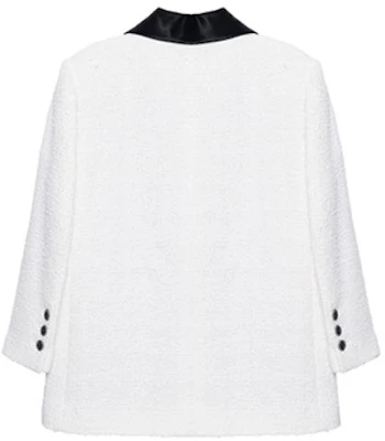 (Women) CHANEL SS22 White Cotton Silk Tweed Jacket P72420-V63388-NG158 Lookbook (Women) CHANEL SS22 White Cotton Silk Tweed Jacket P72420-V63388-NG158
