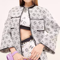 Lookbook (W) Chanel SS22 灰色粗花呢亮片圓領外套 P72591-V64160-MB103