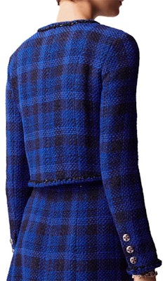 (W) CHANEL SS23 藍色格紋Logo短外套. P74429-V65955-NM470 Purchase (W) CHANEL SS23 藍色格紋Logo短外套. P74429-V65955-NM470