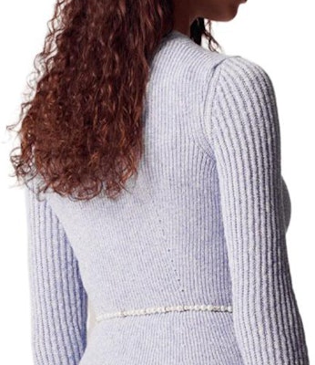 (Women) CHANEL SS23 Light Blue Slim Fit Linen Blend Knit Top. P74623-K10706-NM991 Sizing (Women) CHANEL SS23 Light Blue Slim Fit Linen Blend Knit Top. P74623-K10706-NM991