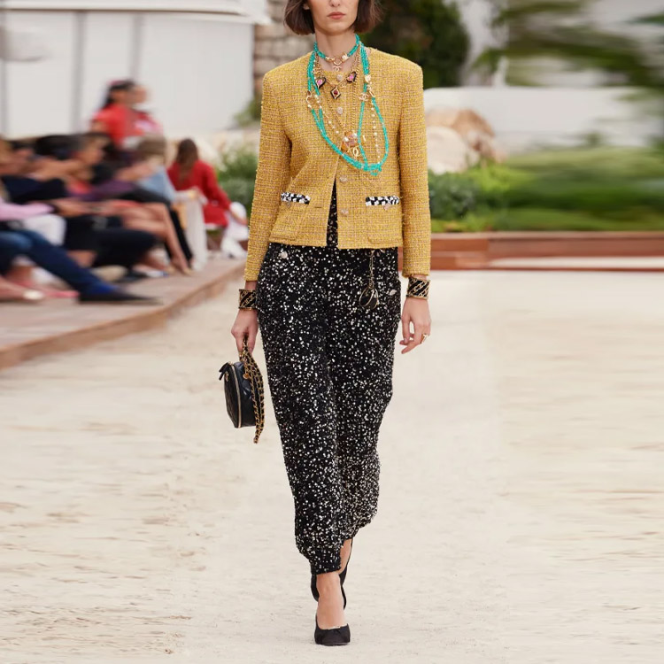 Lookbook (W) CHANEL SS23 黃色粗花呢長袖外套 P73959-V65555-NL376