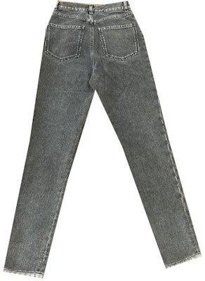 (Women) CHANEL SS23 Vintage Logo Print Straight-Leg Jeans Grey Jeans. P74150-V65658-NL656 Lookbook (Women) CHANEL SS23 Vintage Logo Print Straight-Leg Jeans Grey Jeans. P74150-V65658-NL656