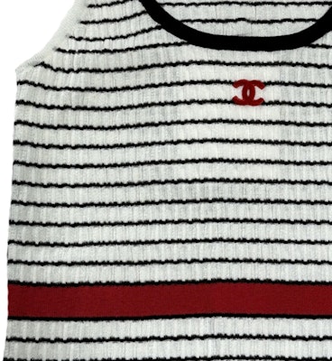 (Women) CHANEL SS24 Logo Embroidered Striped Sleeveless Knit Top P76858-K11060-NV309 Sizing (Women) CHANEL SS24 Logo Embroidered Striped Sleeveless Knit Top P76858-K11060-NV309