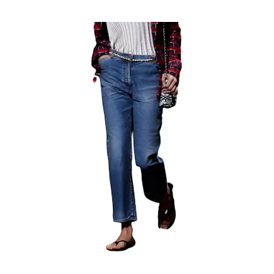 (Women) CHANEL SS24 Washed Blue Chain Embellished Mid-Waist Jeans. P76791-V69116-NX158