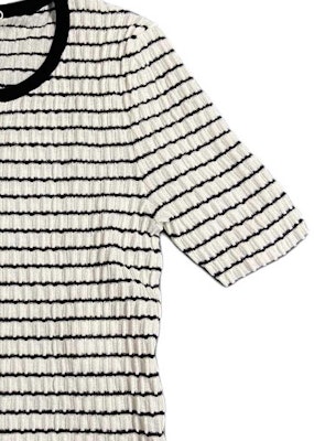 (Women) CHANEL SS24 White Striped Logo Embroidered Knit Short-Sleeve Top. P76857-K11060-NV309 Sizing (Women) CHANEL SS24 White Striped Logo Embroidered Knit Short-Sleeve Top. P76857-K11060-NV309