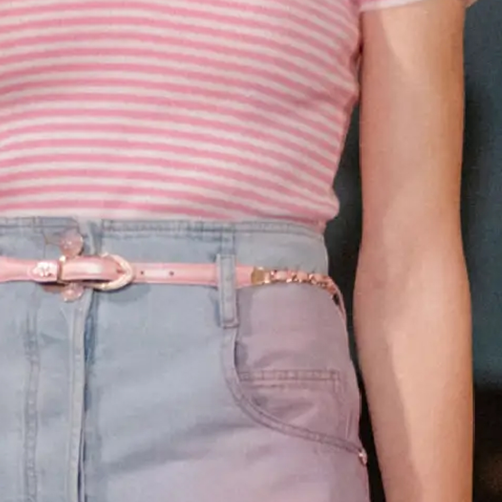 Sizing (W) シャネル SS24 グラデーション ミッドライズ ストレートデニムショーツ レディース. P76403-V68290-NT299