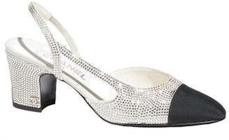 (W) シャネル ストラス 65mm スリングバック シルバーブラック (Chanel Strass 65mm Slingback Silver/Black) G31318-Y56637-K5973 Order (W) シャネル ストラス 65mm スリングバック シルバーブラック (Chanel Strass 65mm Slingback Silver/Black) G31318-Y56637-K5973