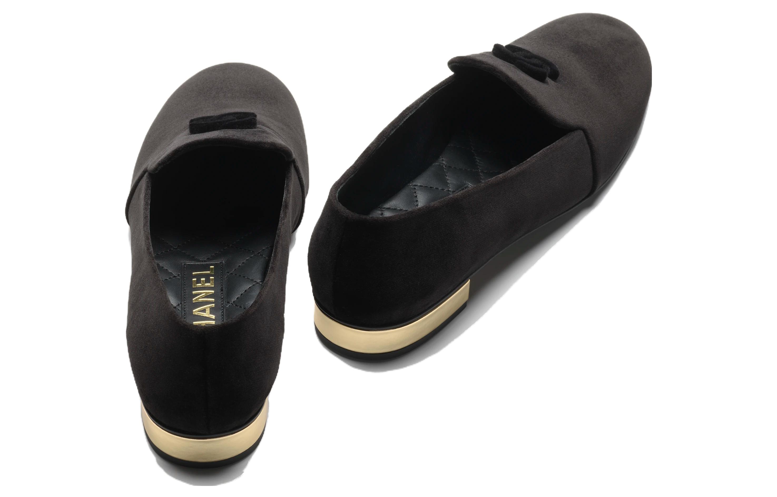 Shop (W) Chanel Zapatillas de Gamuza Sin Cordones 'Negro' G45271-B14435-94305
