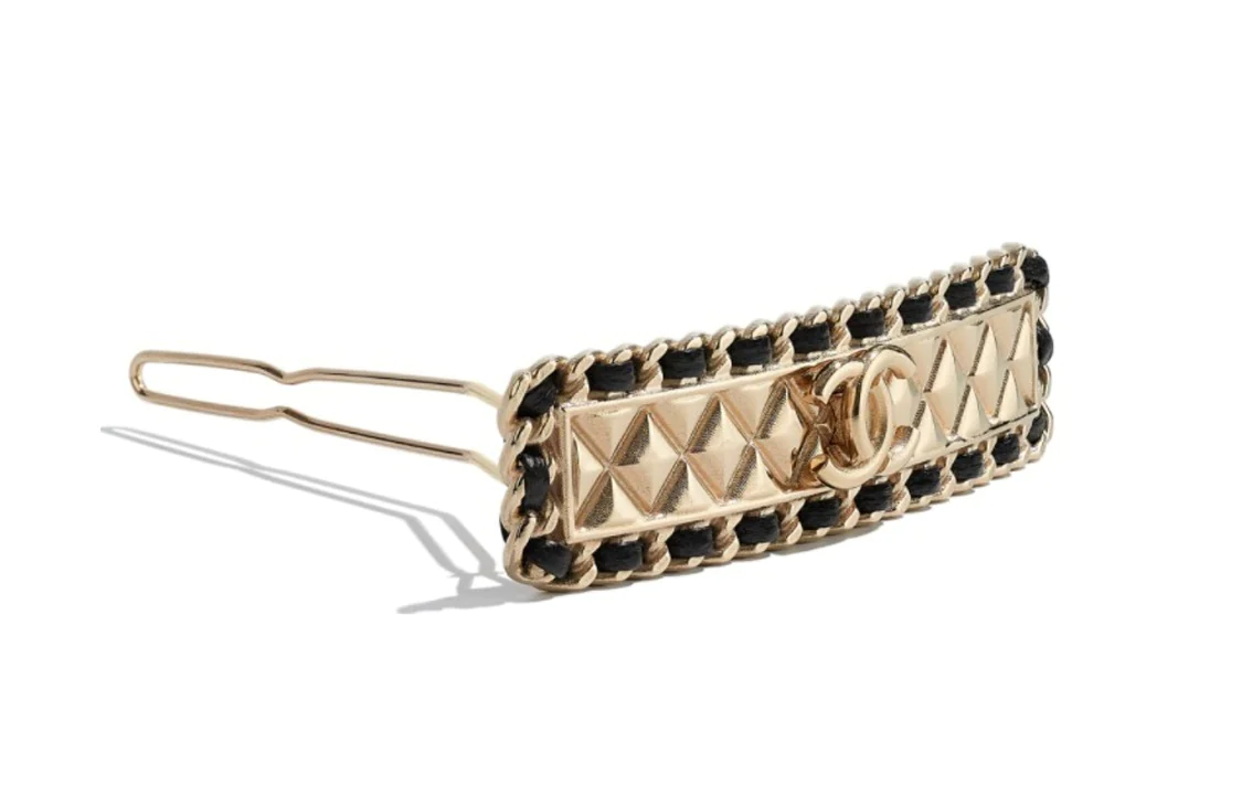 Lookbook (W) Jepit Rambut Fashion CHANEL Trendy Wanita - Coklat. AB6210-B05630-NC343