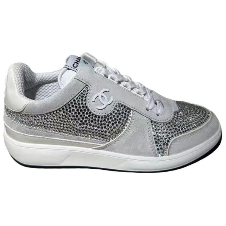 (W) Chanel Velvet Logo Low-Top Sneakers 'Light Grey' 圖 2