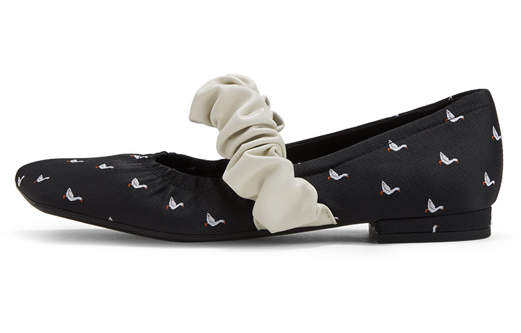 (Women) CHARLES & KEITH Ballet Flats 'Pleated Strap Detail' CK1-70900300