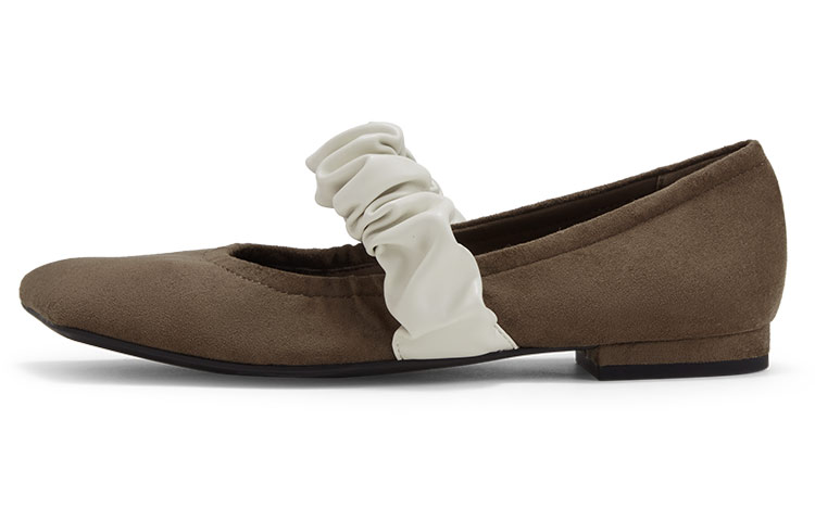 Lookbook (W) CHARLES & KEITH Ballet Flats 'Rincian Tali Lipit' CK1-70900300