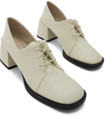 (Women) CHARLES & KEITH Block Heel Pump 'Powder Pink' CK1-60361371_CHALK Lookbook (Women) CHARLES & KEITH Block Heel Pump 'Powder Pink' CK1-60361371_CHALK