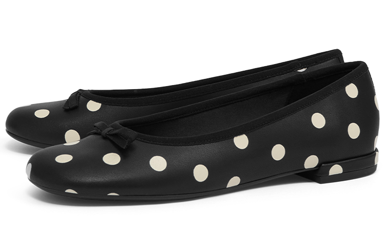 Order (W) CHARLES & KEITH リボン付ラウンドトゥ低ヒール (ブラック) CK1-70900352-A_BLACK