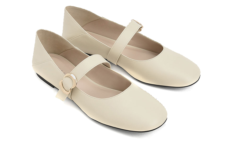 Lookbook (W) CHARLES & KEITH Kasut Ballet Mary Jane Berbuckle Hujung Bulat 'Beige' CK1-70580166_CHALK