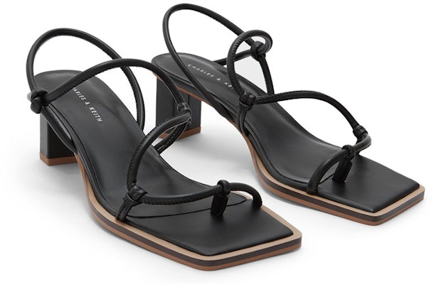 (W) CHARLES & KEITH 스퀘어토 샌들 (블랙) CK1-60280301-BLACK Shop (W) CHARLES & KEITH 스퀘어토 샌들 (블랙) CK1-60280301-BLACK