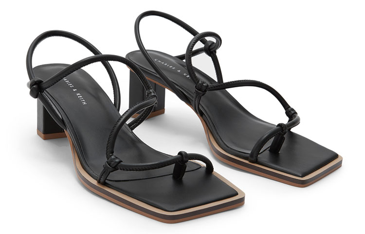 Shop (W) CHARLES & KEITH Sandalias Deportivas Negras Punta Cuadrada de PU. CK1-60280301-BLACK