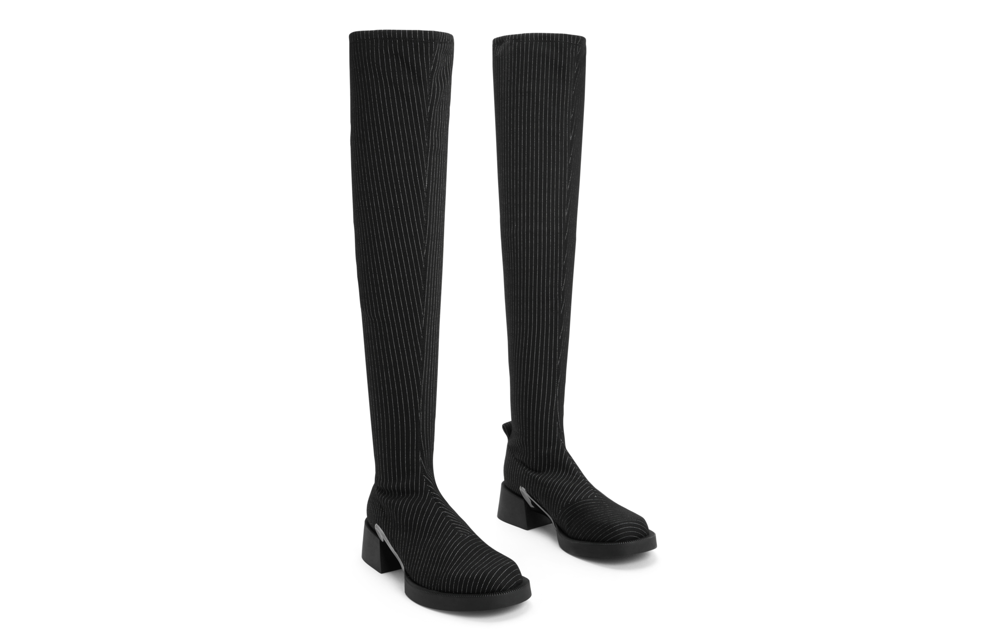 Shop CHARLES&KEITH 時尚粗跟彈力 高筒靴 4.6cm 女款 深灰色