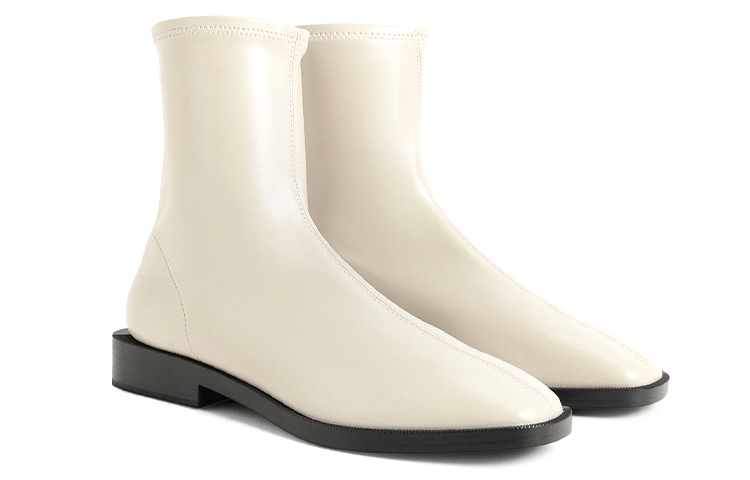 Lookbook (W) CHARLES & KEITH 키튼힐 앵클부츠 (핑크화이트) CK1-90900090_CHALK