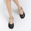 Order (W) CHARLES & KEITH Lambskin Retro Rantai Chunky Heel Pumps 'Aksen Metalik' SL1-71720098