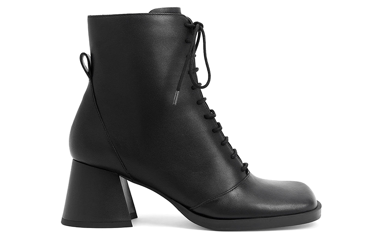 Order CHARLES&KEITH 牛皮皮革綁帶休閒短靴 女款 黑色