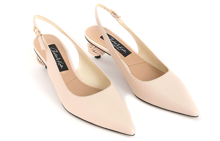 Lookbook (W) CHARLES & KEITH Sepatu Tumit Tinggi Kulit 'Beige' Terbuka Elegan SL1-60920017_CHALK