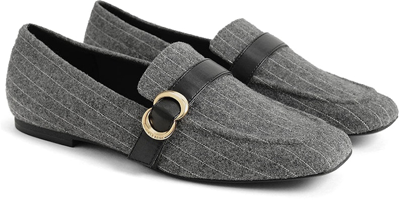 (W) CHARLES & KEITH 简约舒适灰色便士乐福鞋 CK1-70380889_GREY Lookbook (W) CHARLES & KEITH 简约舒适灰色便士乐福鞋 CK1-70380889_GREY