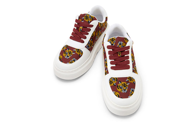 Lookbook (W) CHARLES & KEITH Kasut Platform Bertali 'Harimau Merah' CK1-70900354_RED