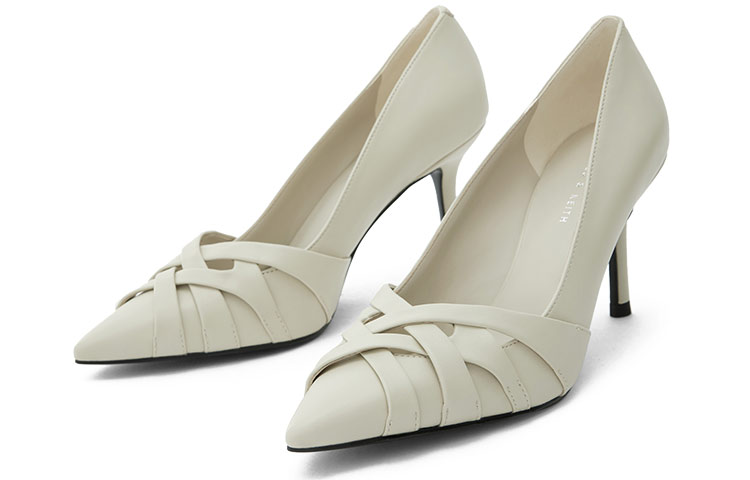 Lookbook (W) CHARLES & KEITH 핑크화이트 뾰족 스틸레토 CK1-60361350_CHALK