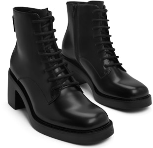 (W) CHARLES & KEITH Bota Negra Estilo Británico Tacón Alto con Cremallera Lateral. CK1-90920134 Purchase (W) CHARLES & KEITH Bota Negra Estilo Británico Tacón Alto con Cremallera Lateral. CK1-90920134