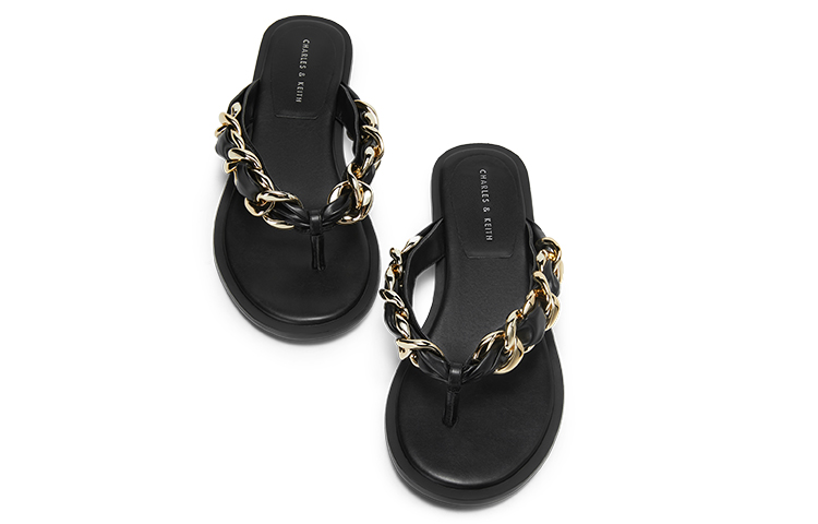 Shop (W) CHARLES & KEITH PU 'Sandal Jepit Fashion Hitam dengan Rantai Hiasan' CK1-70280026_BLACK