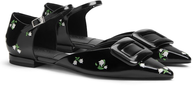 (W) CHARLES & KEITH スクエアバックルポインテッドトゥフラット SL1-71790017 Lookbook (W) CHARLES & KEITH スクエアバックルポインテッドトゥフラット SL1-71790017