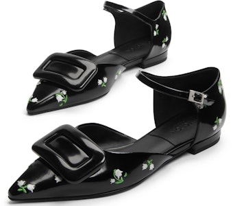 (W) CHARLES & KEITH スクエアバックルポインテッドトゥフラット SL1-71790017 Purchase (W) CHARLES & KEITH スクエアバックルポインテッドトゥフラット SL1-71790017