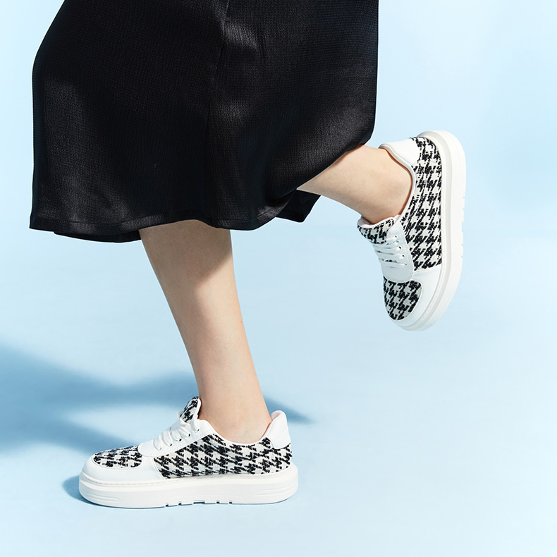 Shop (W) CHARLES & KEITH Tartan Lace-Up 'Motif Houndstooth' CK1-70900354-1