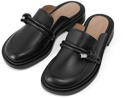 (W) CHARLES & KEITH Mules de Tacón Bajo con Nudo Torcido 'Negro' SL1-71720091_BLACK Purchase (W) CHARLES & KEITH Mules de Tacón Bajo con Nudo Torcido 'Negro' SL1-71720091_BLACK