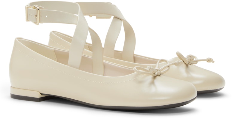 CHARLES&KEITH 蝴蝶結系腕綁帶 休閒單鞋 1.2公分 女款 Order CHARLES&KEITH 蝴蝶結系腕綁帶 休閒單鞋 1.2公分 女款