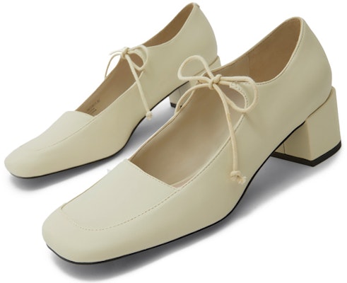 (W) CHARLES & KEITH リボンパッチワークローヒール (ピンク/白) CK1-60361366_CHALK Lookbook (W) CHARLES & KEITH リボンパッチワークローヒール (ピンク/白) CK1-60361366_CHALK